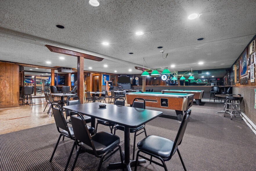 More Photos Of 209 Shewell Ave, Doylestown Restaurant For Sale