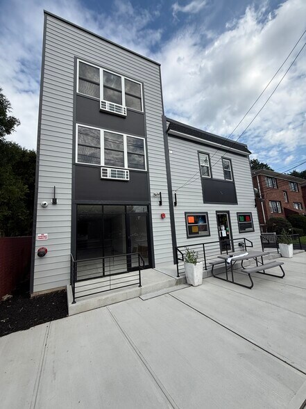 More Photos Of 517 Chestnut St, Union Township Apartments For Lease