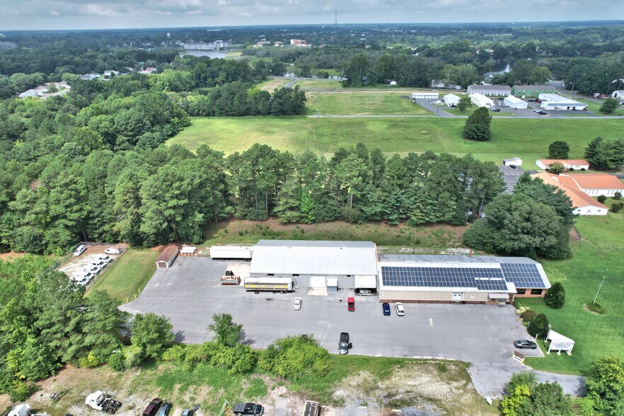 More Photos Of 24904 Sussex Hwy, Seaford Freestanding For Sale