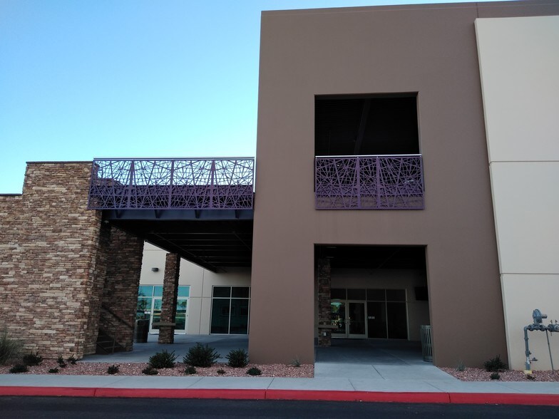 More Photos Of 6360 S Rainbow Blvd, Las Vegas Loft Creative Space For Lease