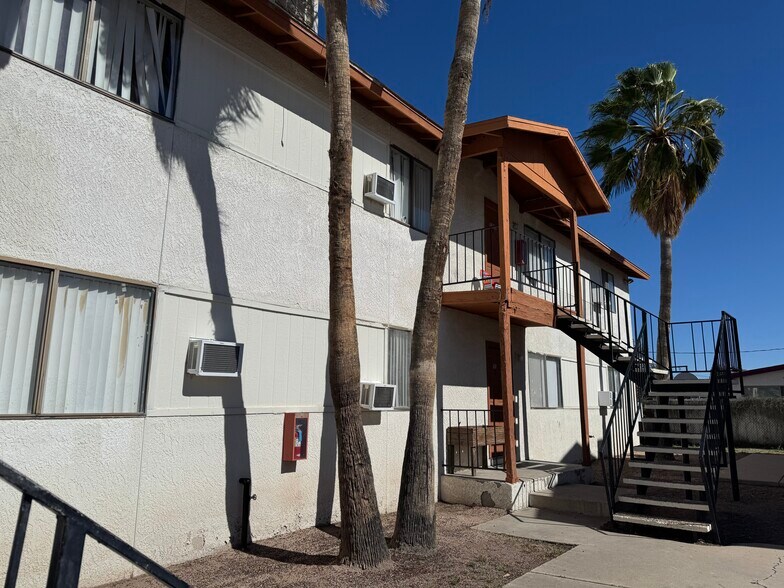 More Photos Of 221 E Olive St, Tucson Apartments For Sale