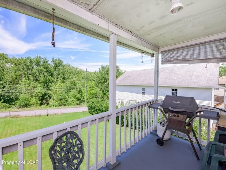 More Photos Of 310 E Main St, Nanticoke Apartments For Sale