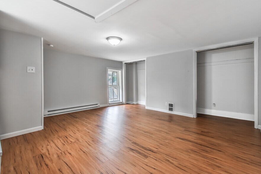 More Photos Of 403 Washington Ave, Sellersville Apartments For Sale