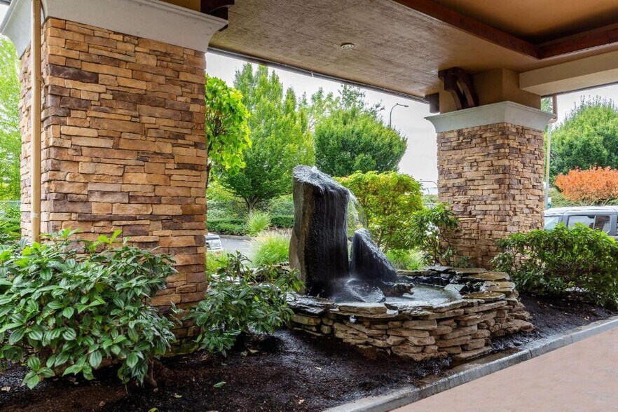 More Photos Of 1500 NE 134th St, Vancouver Hotel For Sale