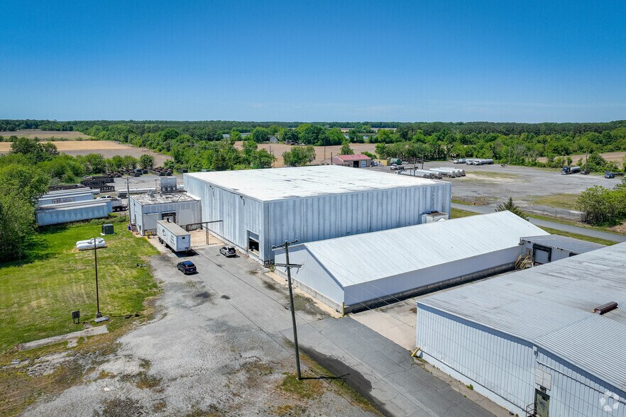 More Photos Of 502 Factory Ave, Ridgely Industrial For Sale
