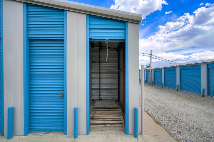 More Photos Of 715 Chestnut St, Leadville Self Storage For Sale
