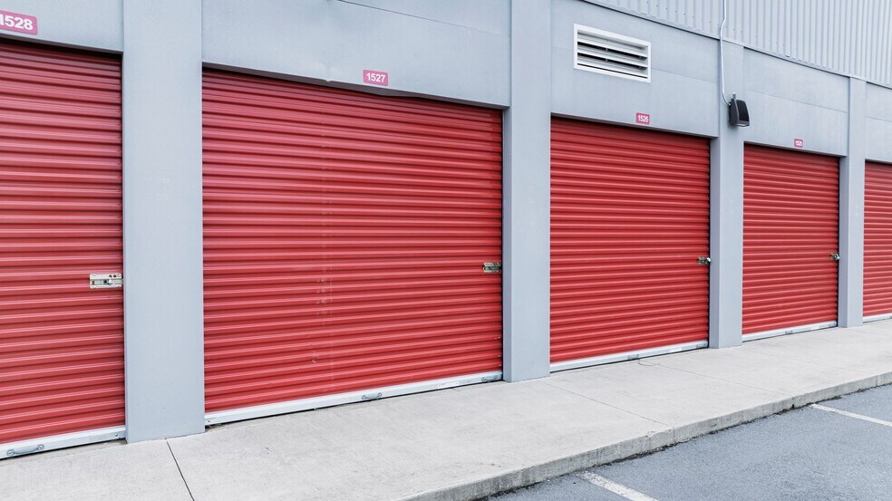 More Photos Of , Simpsonville Specialty For Sale