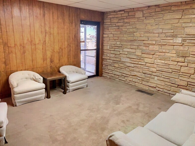 More Photos Of 1206 W Interstate 20, Monahans Office For Sale