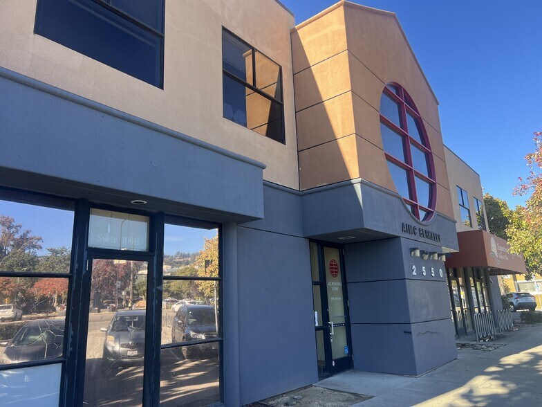 More Photos Of 2550 Shattuck Ave, Berkeley Office For Sale