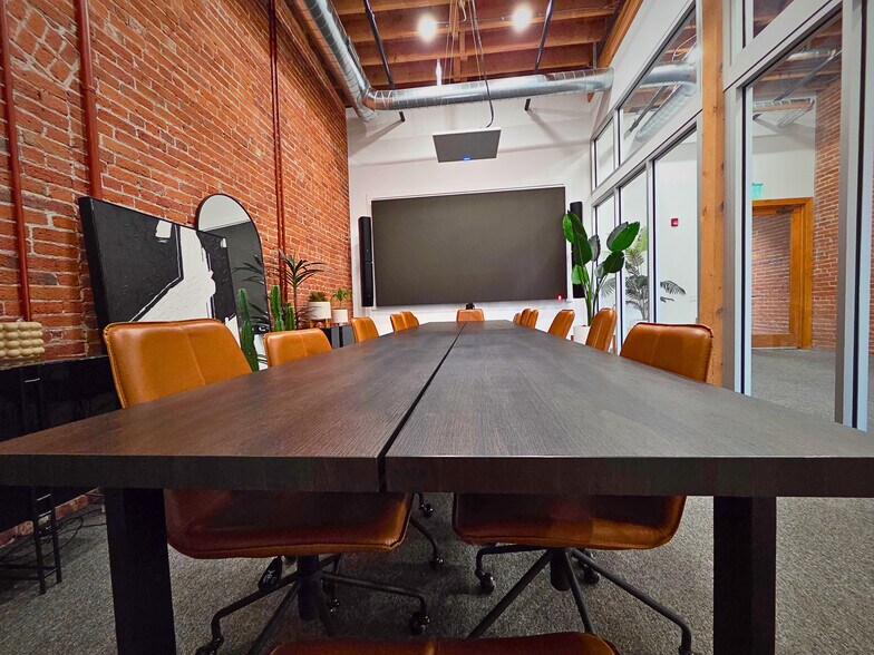 More Photos Of 1660 17th St, Denver Office Residential For Sale