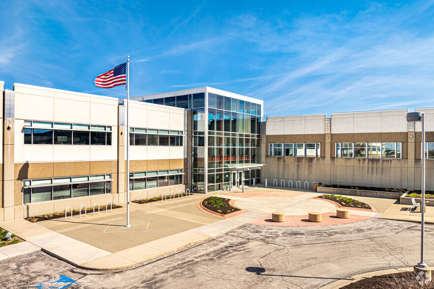 Primary Photo Of 16025 W 113th St, Lenexa Office For Lease