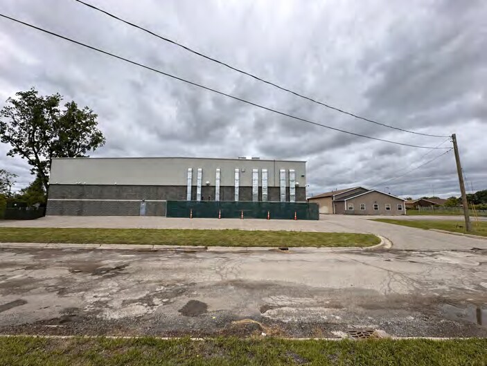 More Photos Of 3245 Card Dr, Burton Warehouse For Sale