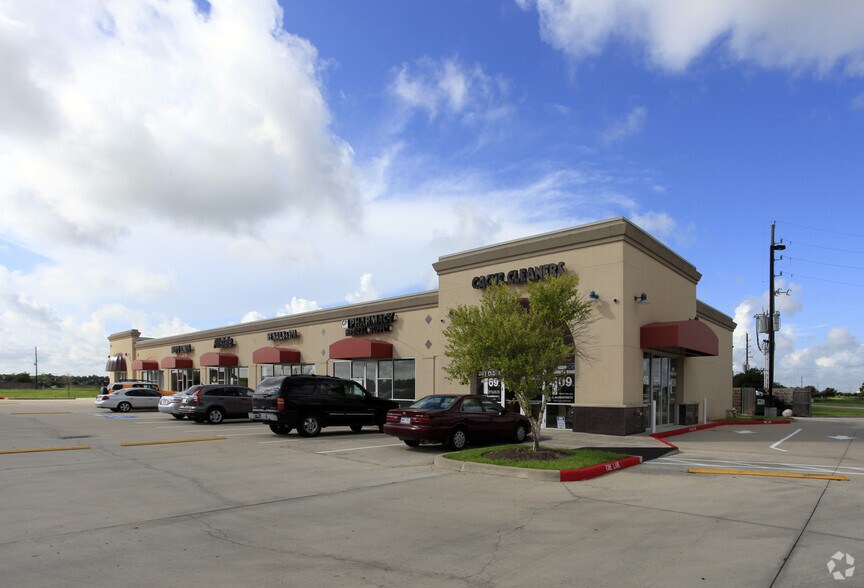 More Photos Of 17320 W Grand Pky S, Sugar Land Unknown For Lease
