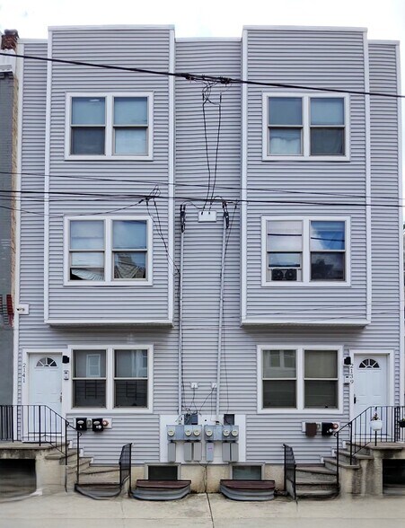 Primary Photo Of 2139 N 18th St, Philadelphia Apartments For Sale