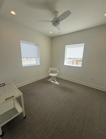 More Photos Of 1027 Arnold St, Greensboro Office For Lease