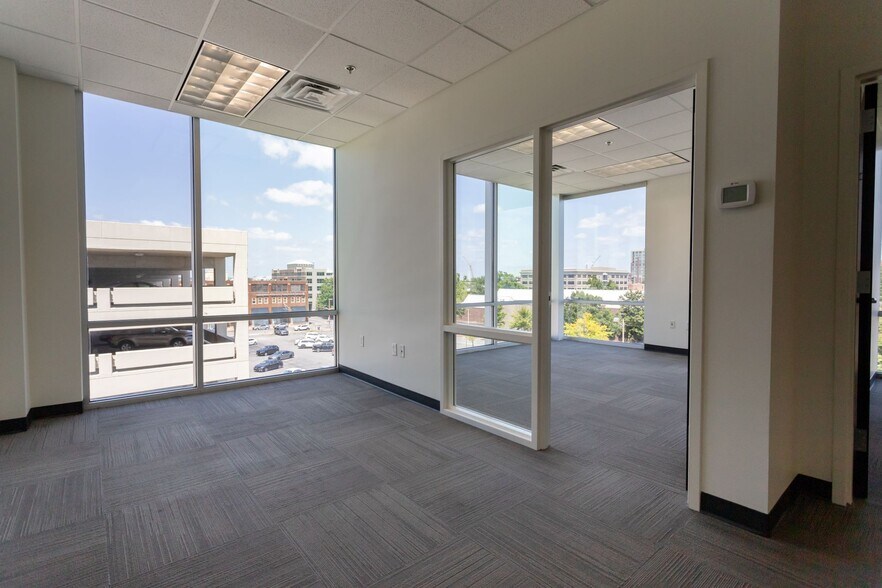 More Photos Of 301 Main St, Little Rock Office For Lease