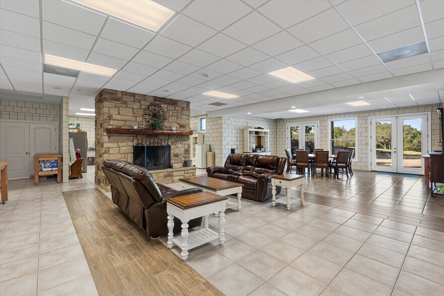 More Photos Of 1092 FM 3000, Elgin Specialty For Sale
