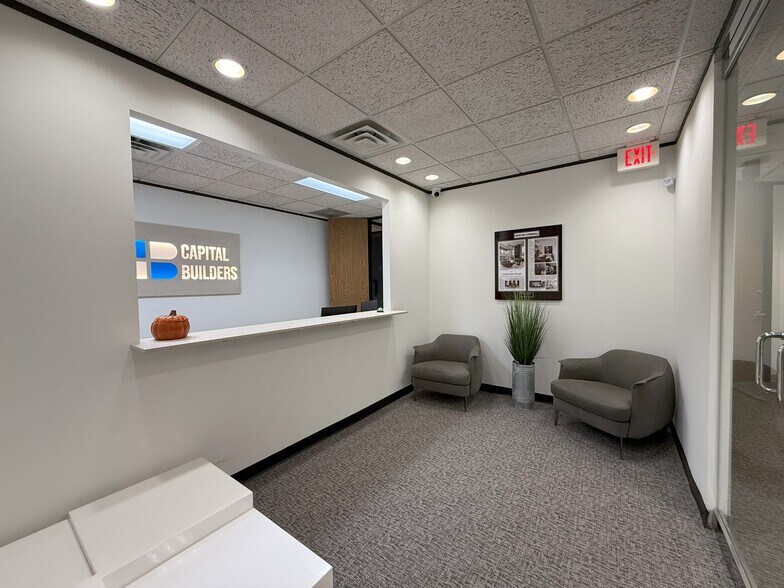 More Photos Of 1240 Blalock Rd, Houston Medical For Lease