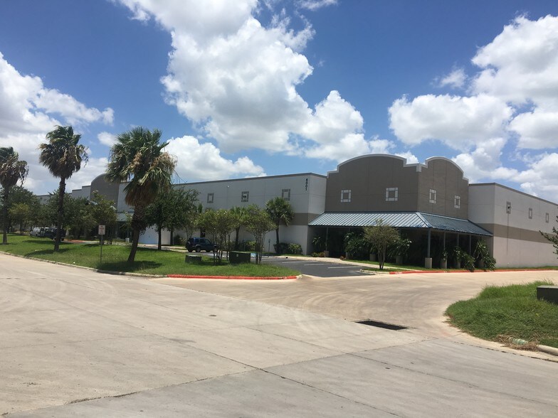 More Photos Of 6001 International Pky, McAllen Refrigeration Cold Storage For Sale