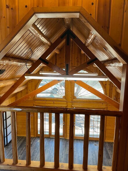 More Photos Of 4225 E Highway 290, Dripping Springs Office For Lease