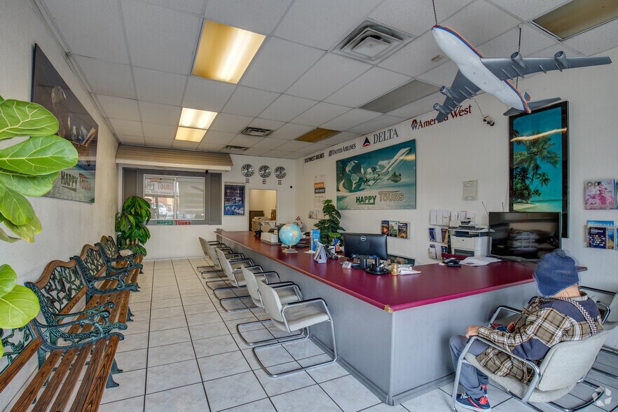 More Photos Of 2520 S Eastern Ave, Las Vegas Freestanding For Sale