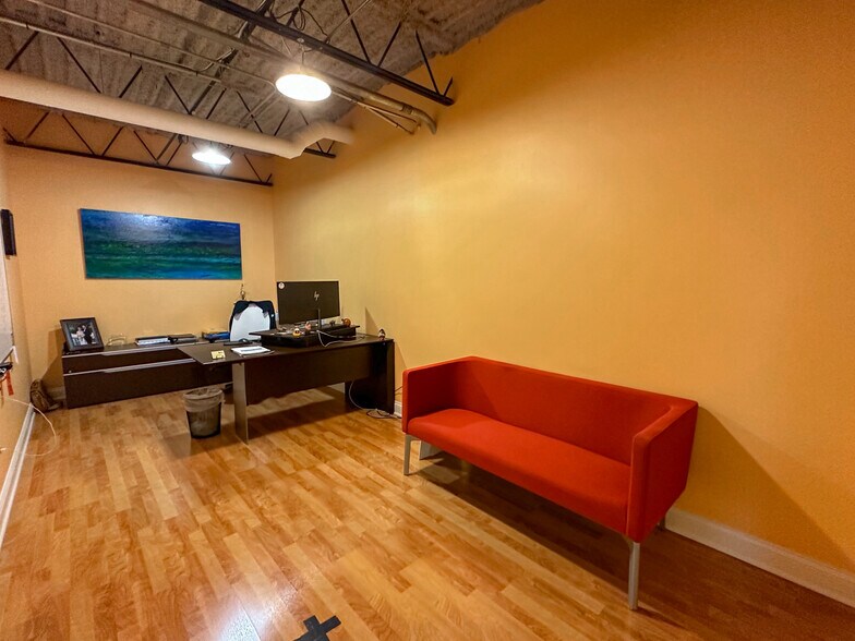 More Photos Of 3417 Lemon St, Tampa Loft Creative Space For Sale