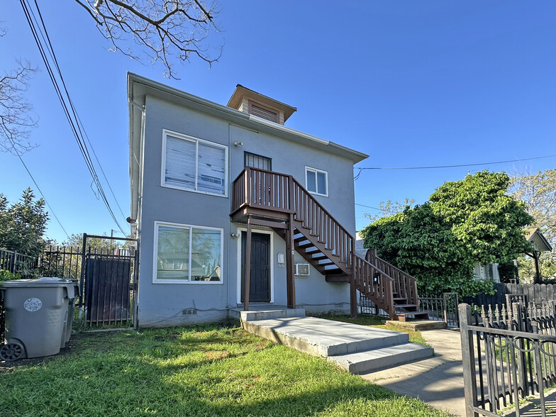 Primary Photo Of 4140 Broadway, Sacramento Apartments For Sale