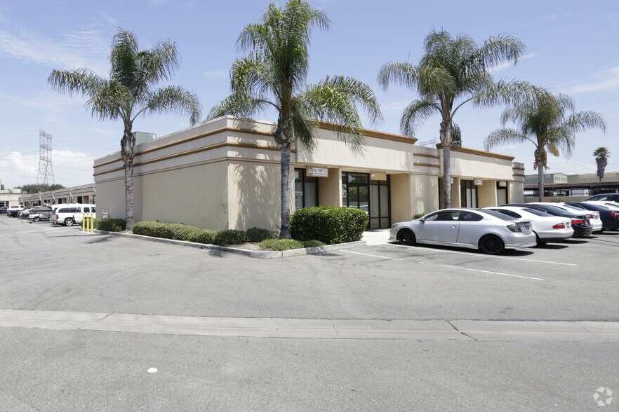 More Photos Of 7625 Rosecrans Ave, Paramount Warehouse For Lease