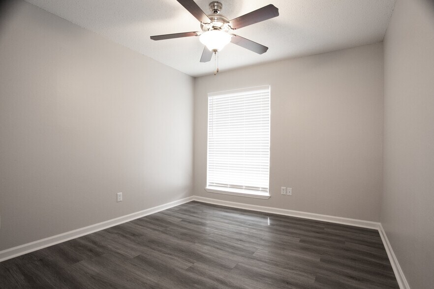 More Photos Of 4328 Duck Creek Dr, Garland Apartments For Sale