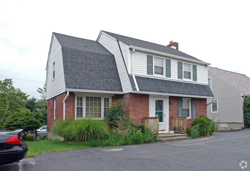 Primary Photo Of 1404 E Joppa Rd, Towson Office For Lease