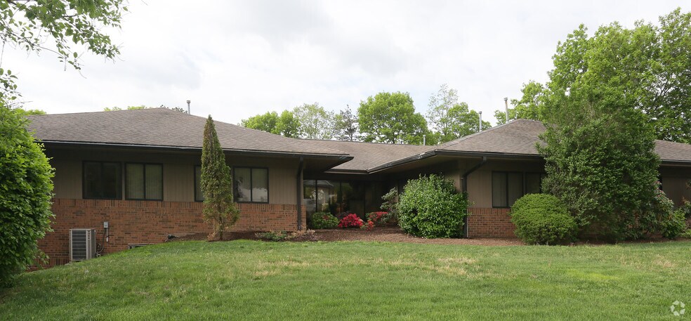 More Photos Of 1150 Portion Rd, Holtsville Medical For Lease