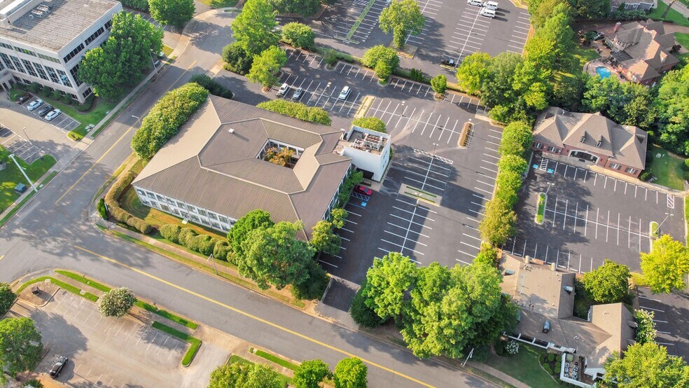 More Photos Of 756-765 Ridge Lake Blvd, Memphis Medical For Lease