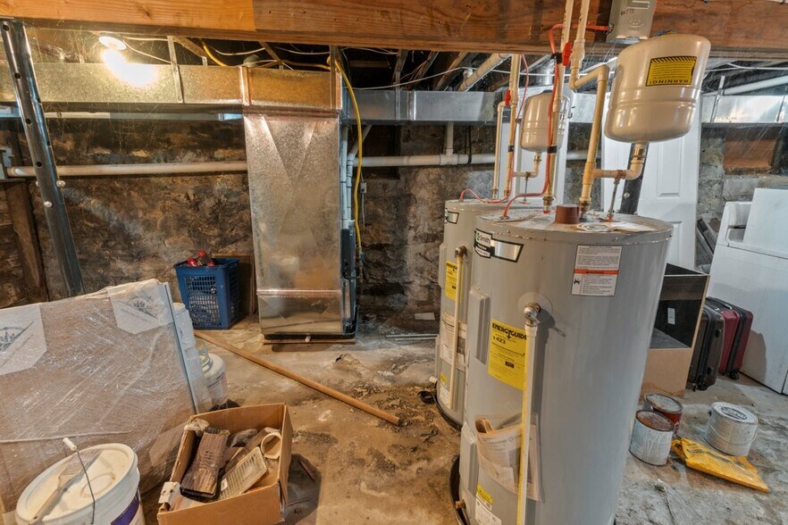More Photos Of 601 Whitelock St, Baltimore Apartments For Sale