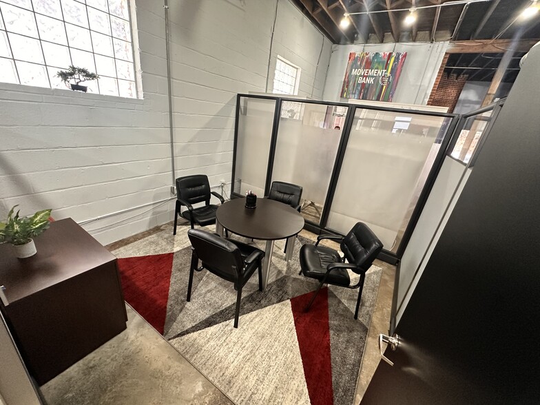 More Photos Of 1235 W Morehead St, Charlotte Office For Sale