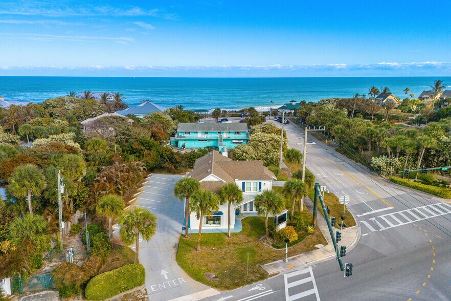 More Photos Of 9300 N A1A, Vero Beach Freestanding For Sale