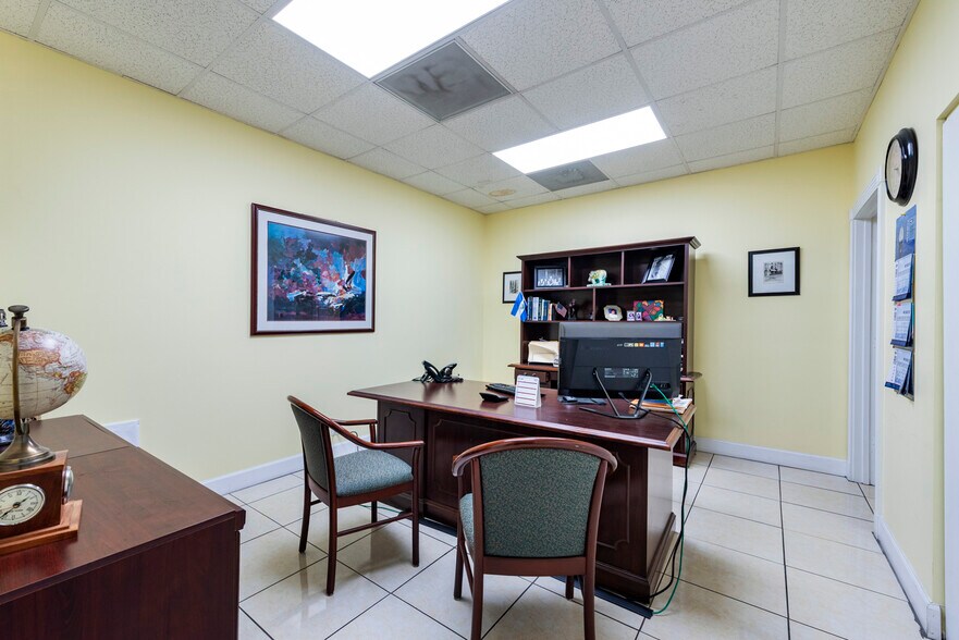 More Photos Of 10200 NW 25th St, Doral Light Distribution For Sale