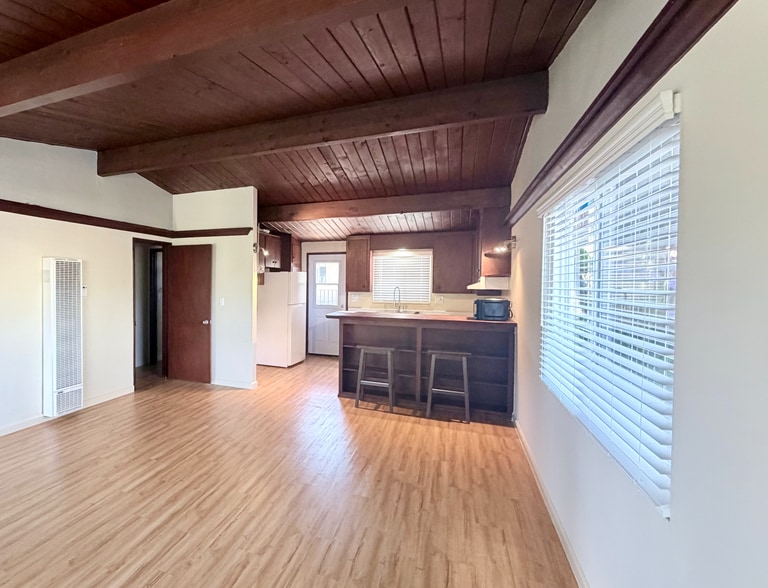 More Photos Of 2256-2260 Maple St, Costa Mesa Apartments For Sale