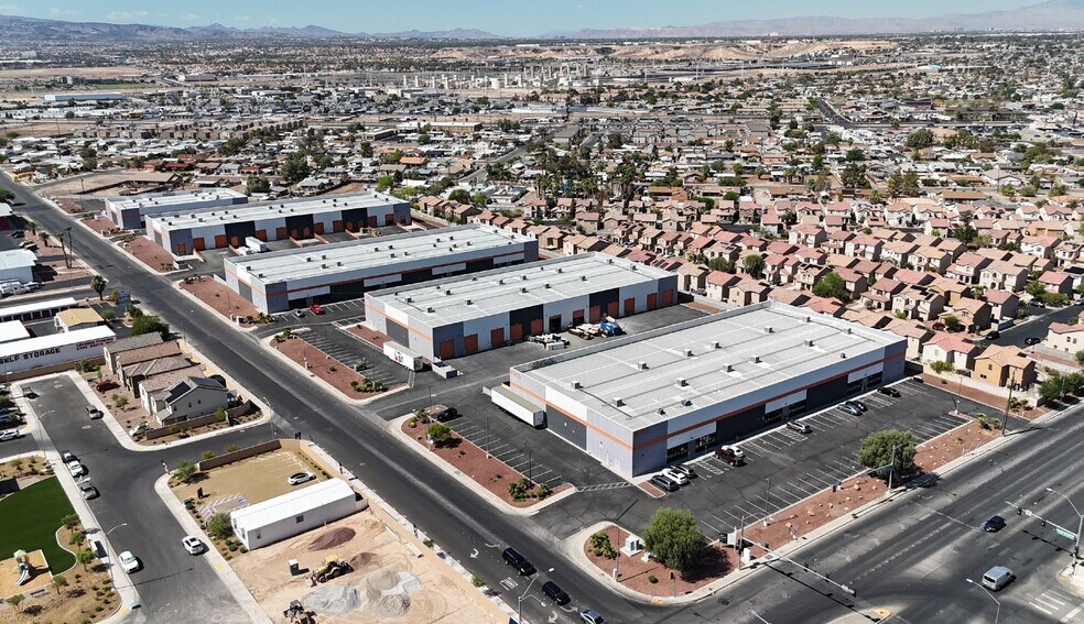 More Photos Of 4915 Steptoe St, Las Vegas Unknown For Lease