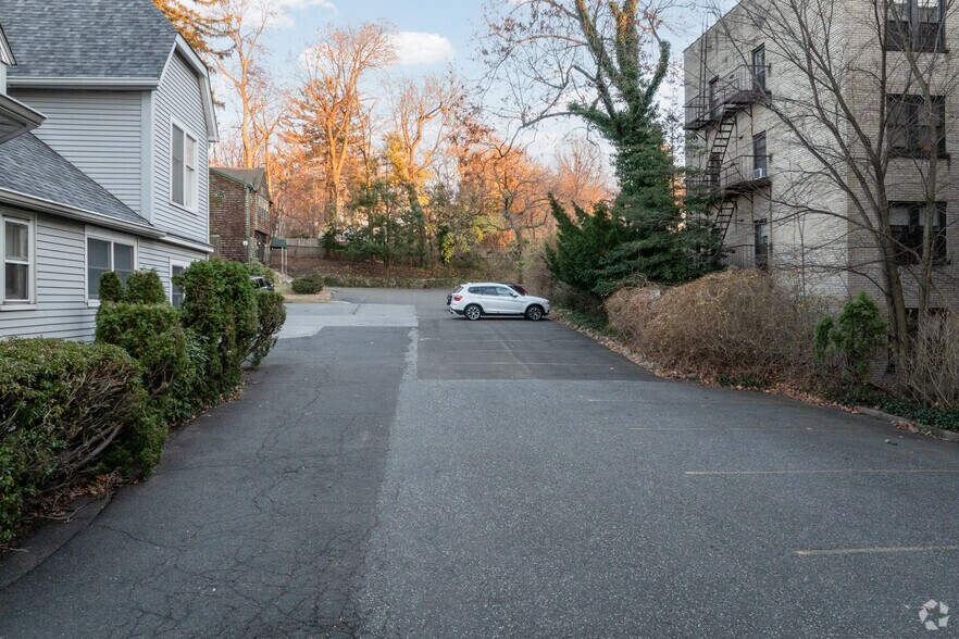 More Photos Of 157 Engle St, Englewood Office For Sale