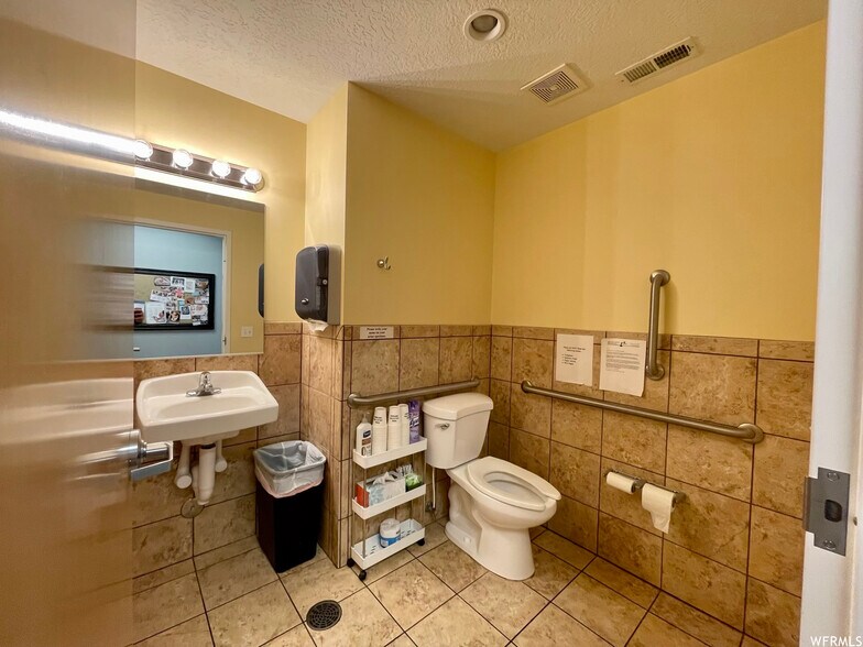 More Photos Of 5285 S 400 E, Washington Terrace Medical For Lease