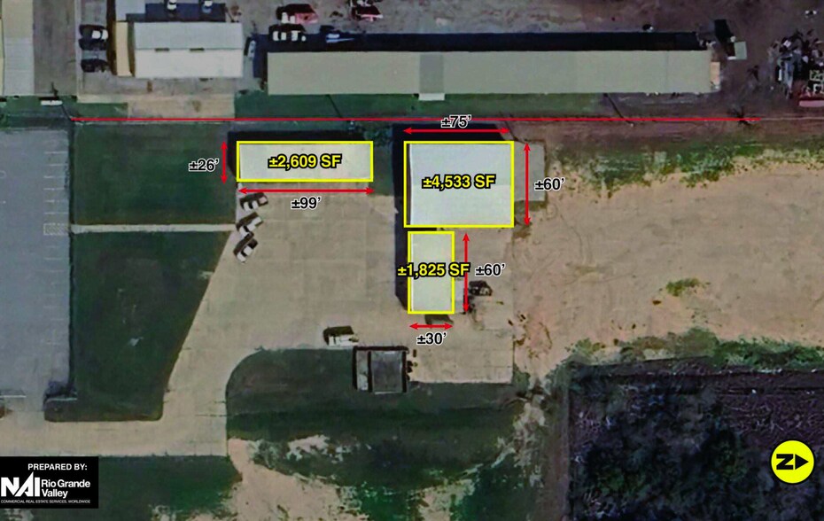 More Photos Of 2118 Vo Tech, Weslaco Showroom For Lease