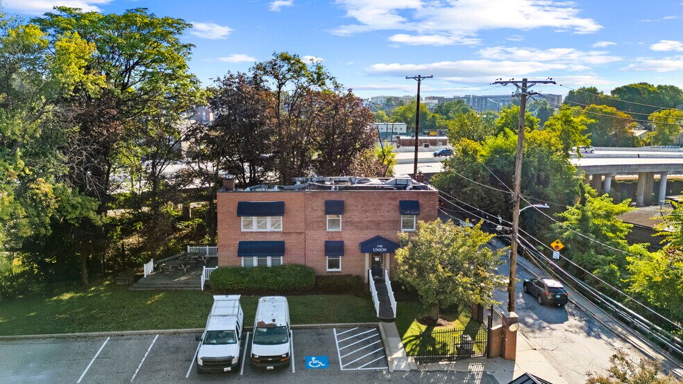 More Photos Of , Baltimore Unknown For Sale