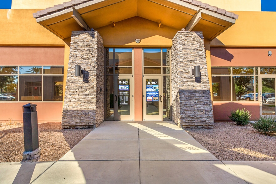 More Photos Of 9179 W Thunderbird Rd, Peoria Medical For Lease