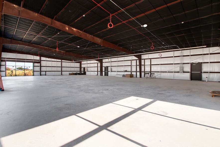 More Photos Of 22808 Hufsmith Kohrville Rd, Tomball Unknown For Lease