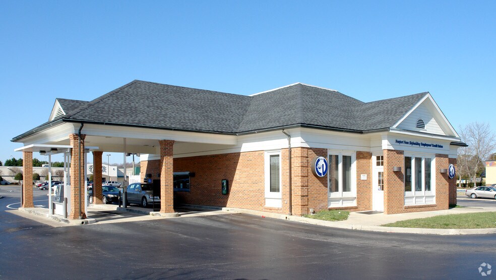 More Photos Of 1401-1463 N Main St, Suffolk Unknown For Lease