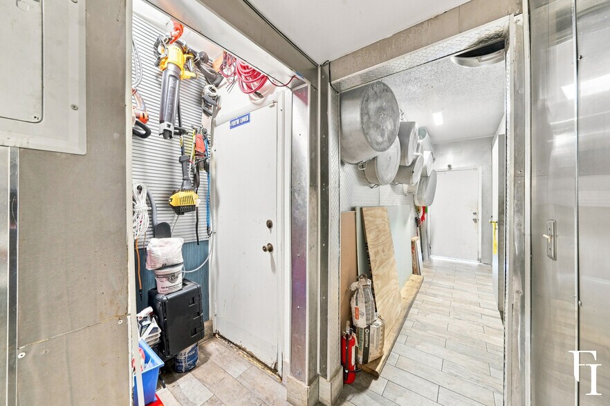 More Photos Of 1353 SW 1st St, Miami Storefront Retail Residential For Sale