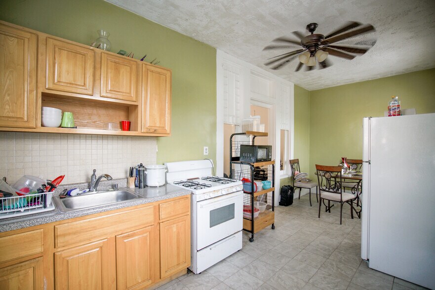 More Photos Of 73 Harrison St, Staten Island Apartments For Sale