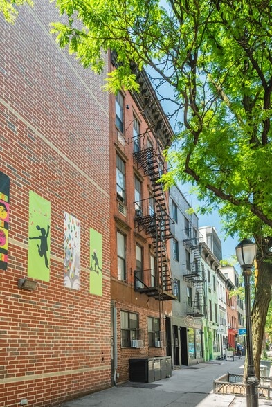 More Photos Of 452 Atlantic Ave, Brooklyn Apartments For Sale