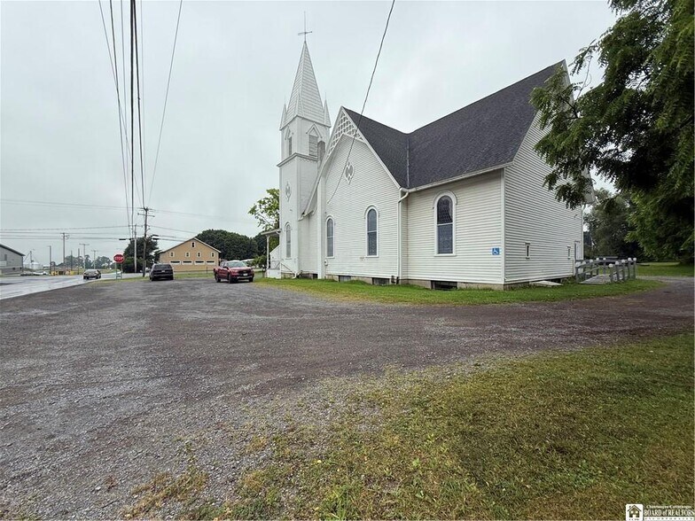 More Photos Of 2395 Havens Corners Rd, Penn Yan Religious Facility For Sale