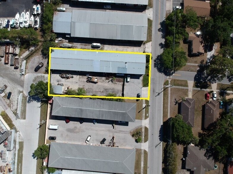 More Photos Of 1236 Central Ave, Sarasota Warehouse For Lease